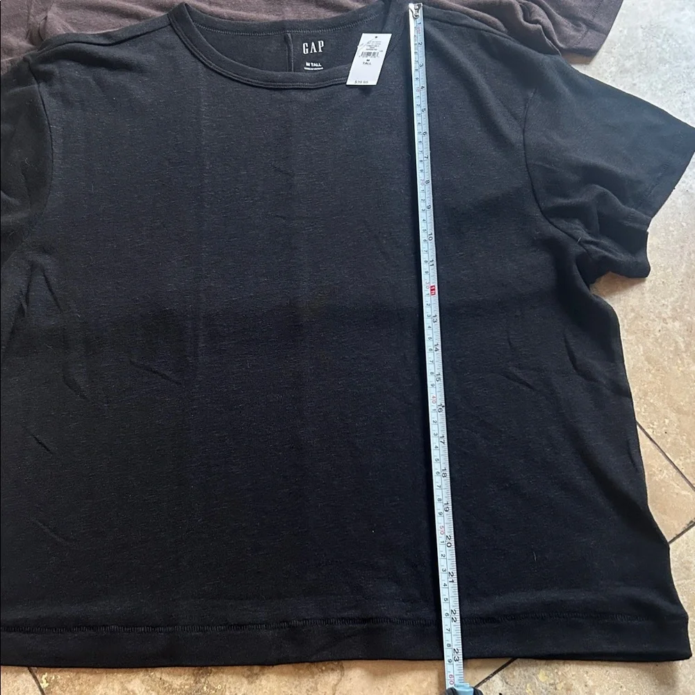 2 NWT Tall Gap Linen Crop Tees - Picture 5 of 11